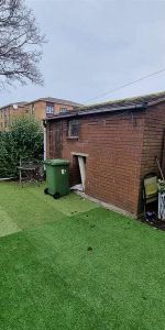 Norfolk Close, Bootle, L20 - Photo 3