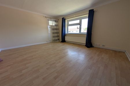 Holmsley Close, Harefield, SO18 - Photo 3