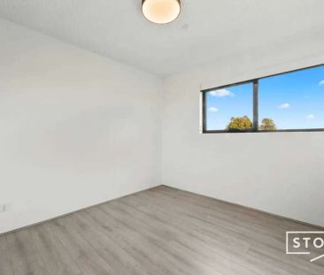 “2 Bedroom Unit in Ideal Location” - Photo 5