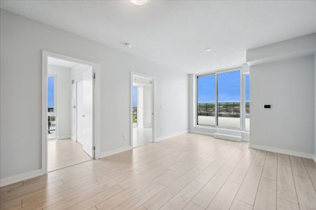 For Lease - 3210 Dakota Common Unit# A805, Burlington, Ontario - Photo 2