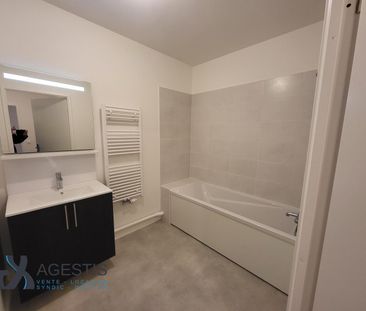 APPARTEMENT T3 54M - Photo 5