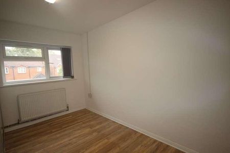 Slough Road, Iver Heath, SL0 - Photo 3