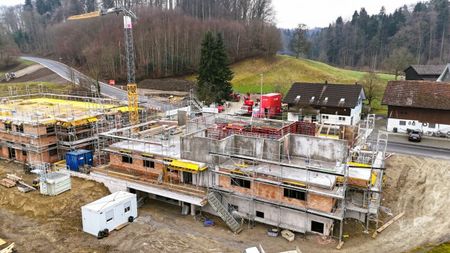 New 4.5-room roof apartment for rent in Mettlen - Foto 3