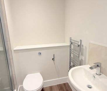 1 bedroom apartment to rent - Photo 2