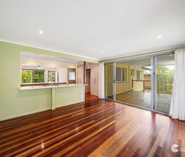 The ever popular Qld Highset - 4Brm upstairs - Photo 3