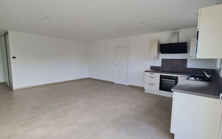 Maison à louer 4 pièces • 85,56 m2 Bonnac-la-Côte - Photo 4