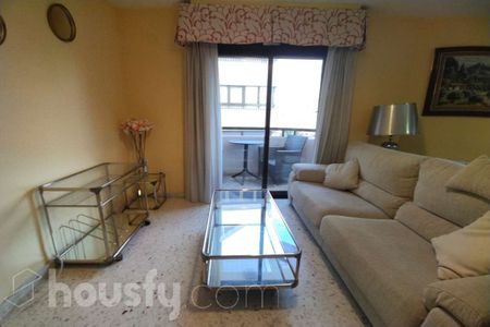 Piso de alquiler en Carrer Carlet, ., Ensanche - Diputación - Photo 3