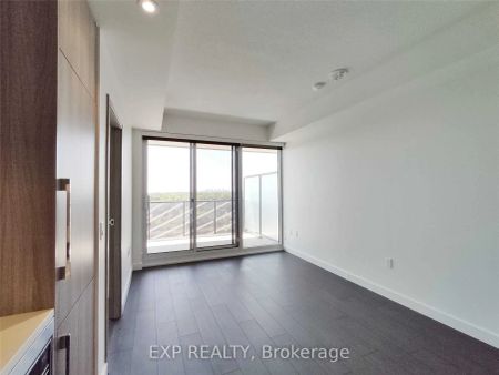 95 Mcmahon Drive #1603 - Photo 3