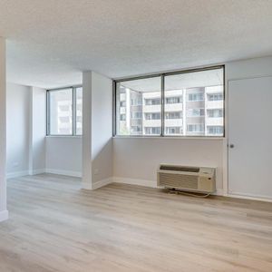 2 BR - 2000 Saint-Marc Street, Montréal - Photo 3