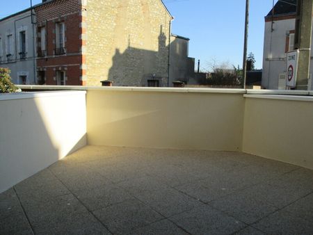 Location Appartement 2 pièces 38m² ORLEANS 45000 - Photo 4