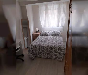 Room in a shared 4-bedroom apartment for rent in Zaragoza, onlyFemales - Foto 1