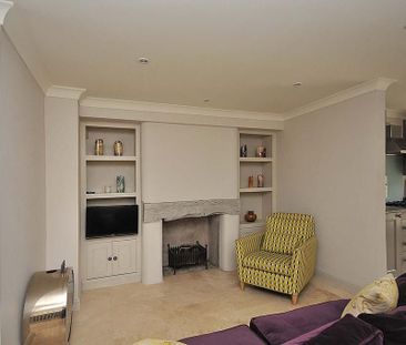 3 bedroom end of terrace house to rent - Photo 1