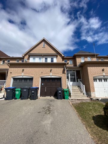Brampton 4 bed-3 parking - Photo 2