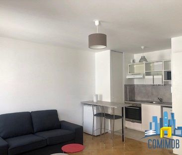 Location Appartement 2 pièces 36m² LA GARENNE COLOMBES 92250 - Photo 3