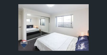 Discover Your Quiet Urban Retreat - Photo 5