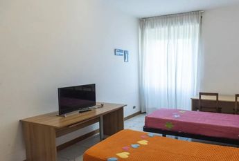 Piazza Ragusa, Rome, Lazio 00182