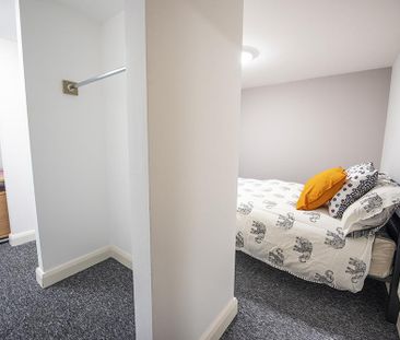 1 bedroom flat to rent - Photo 5