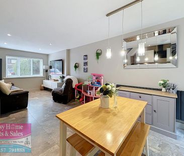 3 bedroom semi-detached house to rent - Photo 3