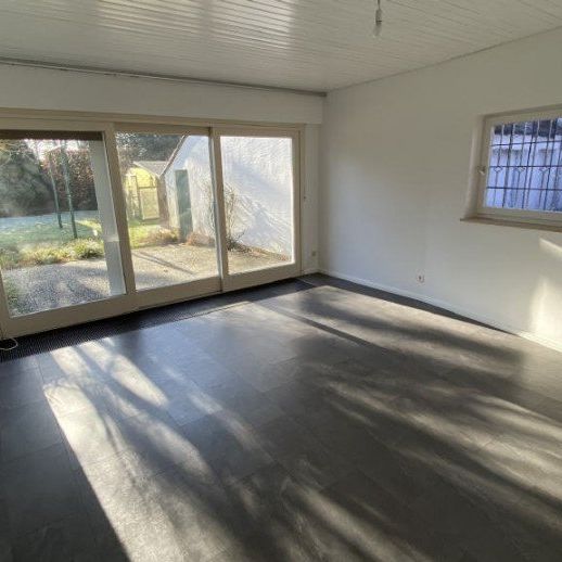 Einfamilienhaus mit großem Garten und viel Platz in Gütersloh - Foto 1