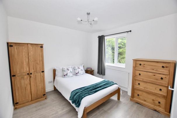 1 bedroom property to rent - Photo 1