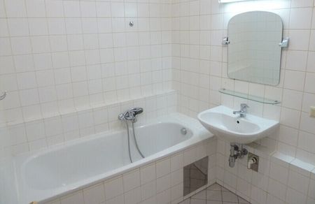 Kompakte Stadtwohnung für Singles im 14. Bezirk - Photo 4