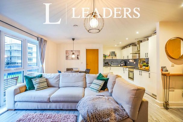 2 bedroom flat to rent - Photo 1