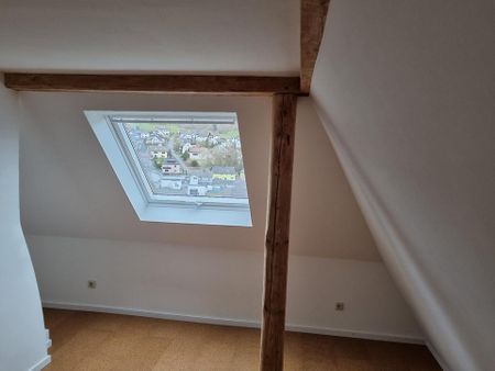 Vermietung: Schöne DG-Wohnung im MFH in Angelburg-Gönnern - Foto 5