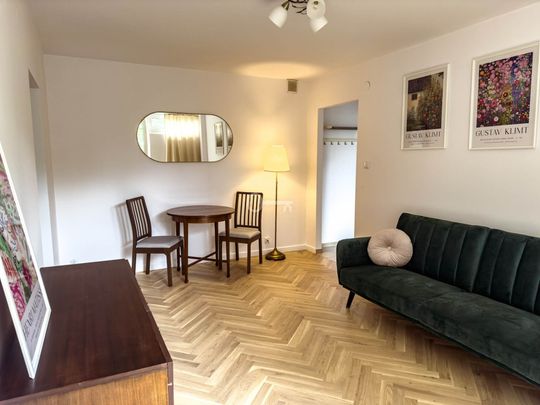 Retro Chic na Saskiej Kępie | Stylowe - Фото 1