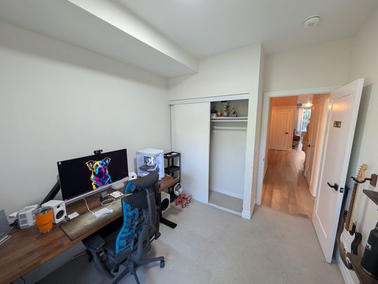 For Lease - 665 Cricklewood Drive Unit# 702, Mississauga, Ontario - Photo 1