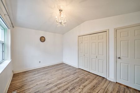 For Lease - 5 Cottonwood Drive, Toronto, Ontario - Photo 2