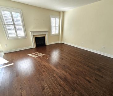 For Lease - 32 Clear Spring Avenue, Georgina, Ontario - Photo 3