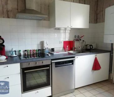 Appartement à louer 4 pièces 81.82m² - Photo 2