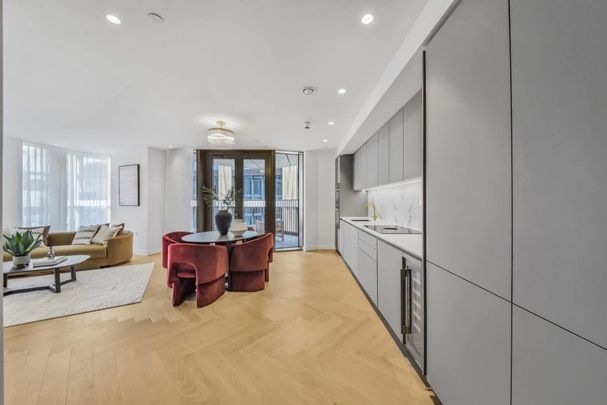 Triptych Bankside, London, SE1 - Photo 1