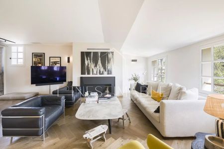 Tout savoir sur cet appartement dans le quartier Comtale-Cente-Cours Mirabeau, à Aix-en-Provence - Photo 2