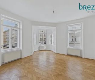 Wohnen mit Geschichte im Fasanviertel - soeben sanierte unbefristete 4 Zimmerwohnung - Photo 2