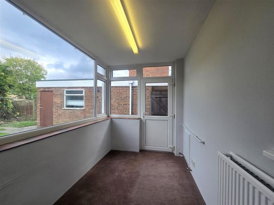 Bursdon Close, LE3, Leicester - Photo 1