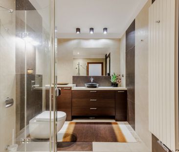 Przestronny apartament z tarasem na Mokotowie - Zdjęcie 6