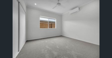 Modern 4-Bedroom Family Home in Crestmead! - Photo 3