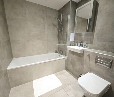 1 bedroom flat to rent - Photo 6