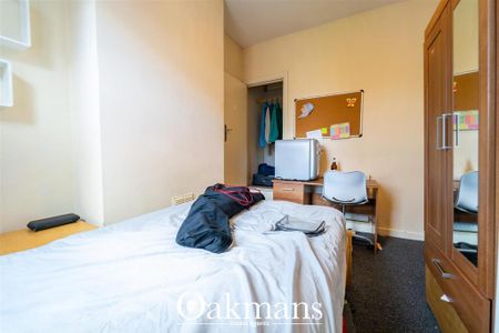 4 bedroom property to rent - Photo 5