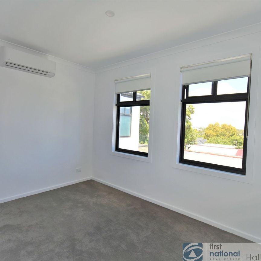 2 / 19 Matipo Street, Doveton - Photo 1