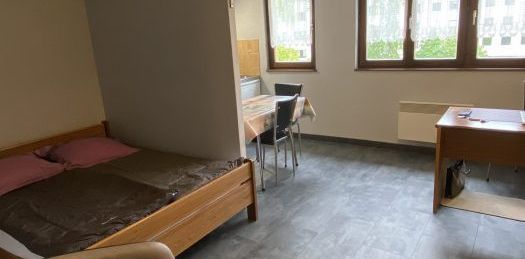 Grand 1 pièce semi meublé - Photo 2