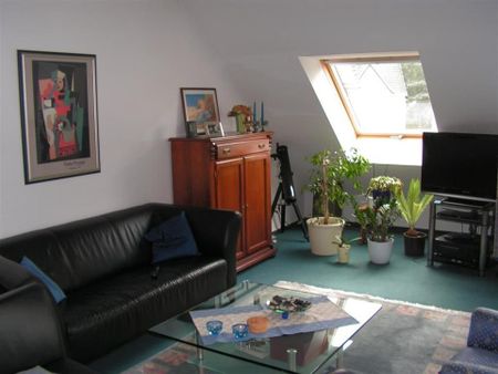 Gemütliche 2,5 Zimmerwohnung mit Balkon in ruhiger und grüner Umgebung! - Photo 3