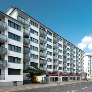 Heimwerker aufgepasst - 1-Zimmer in Top Lage! Ab sofort - Photo 2