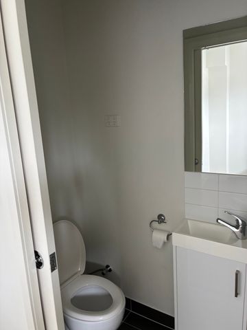 West Footscray - Photo 5