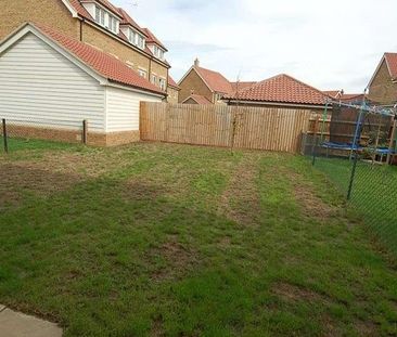 Fir Tree Court, Mildenhall, Bury St. Edmunds, Suffolk, IP28 - Photo 2