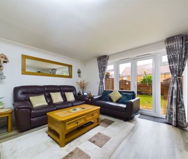 Budd Grove, Wokingham Budd Grove, Wokingham - Photo 1