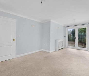 Campion Way, Witney, OX28 - Photo 1