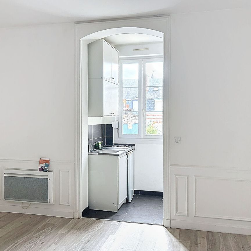 Appartement à louer - REIMS- - Photo 1