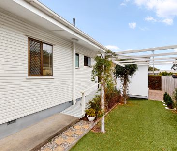 8 Alicia Street, Nundah QLD 4012 - House For Rent - $750 | Domain - Photo 5